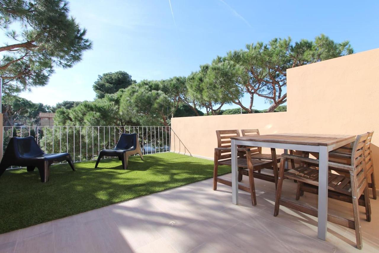 Petit Bijou - Beach Apartment III Castelldefels Exteriér fotografie