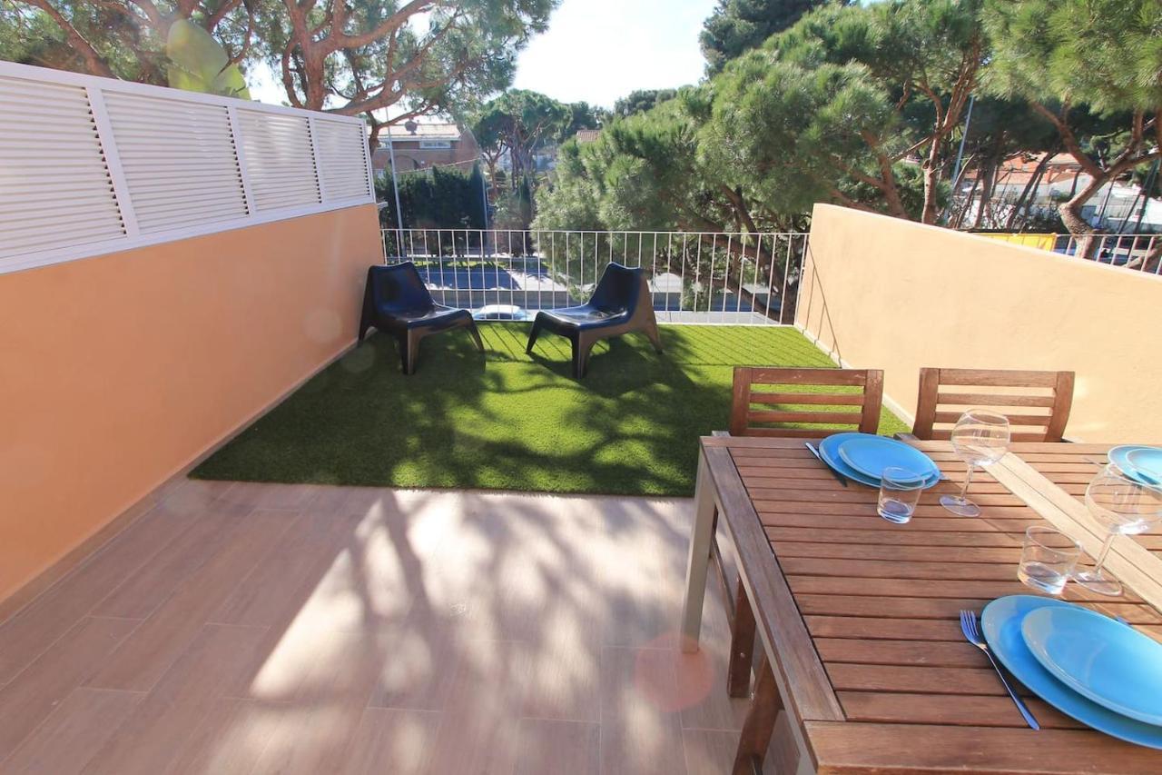 Petit Bijou - Beach Apartment III Castelldefels Exteriér fotografie