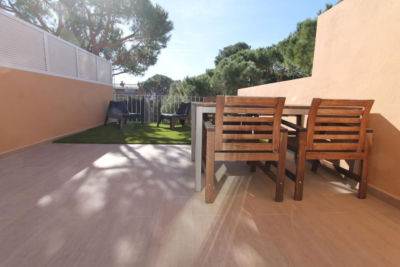 Petit Bijou - Beach Apartment III Castelldefels Exteriér fotografie