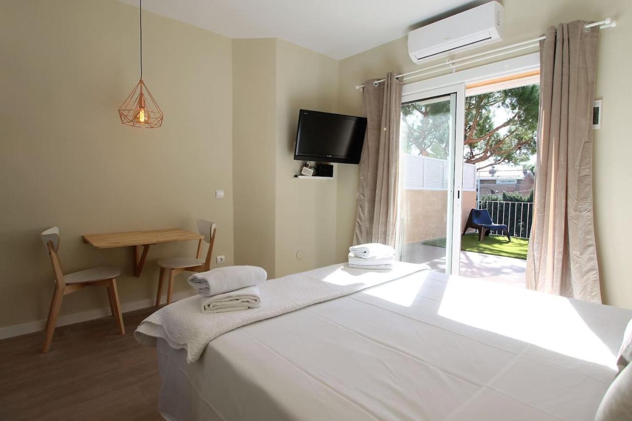 Petit Bijou - Beach Apartment III Castelldefels Exteriér fotografie